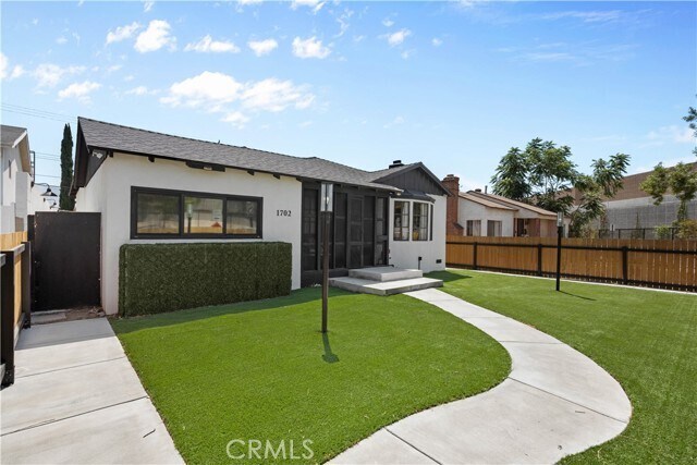 Foto del edificio - 1702 Landis St