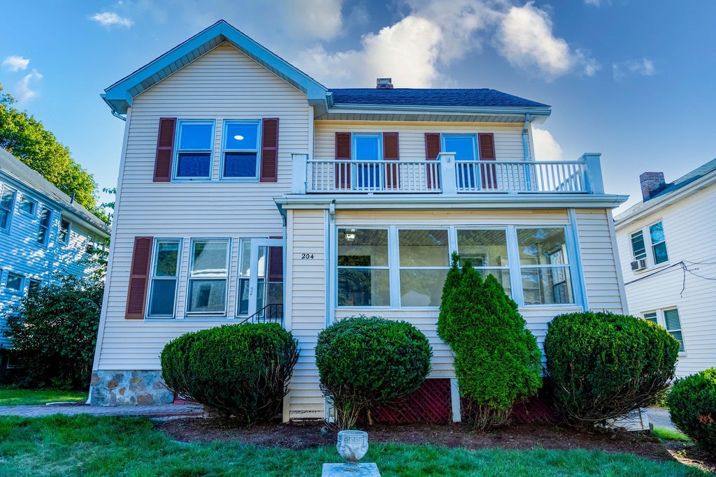 Foto principal - 204 Maple St