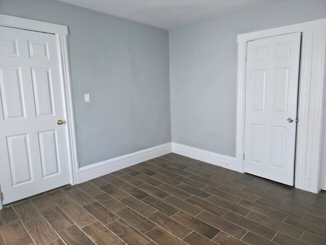 Foto del edificio - 111-19 Inwood St