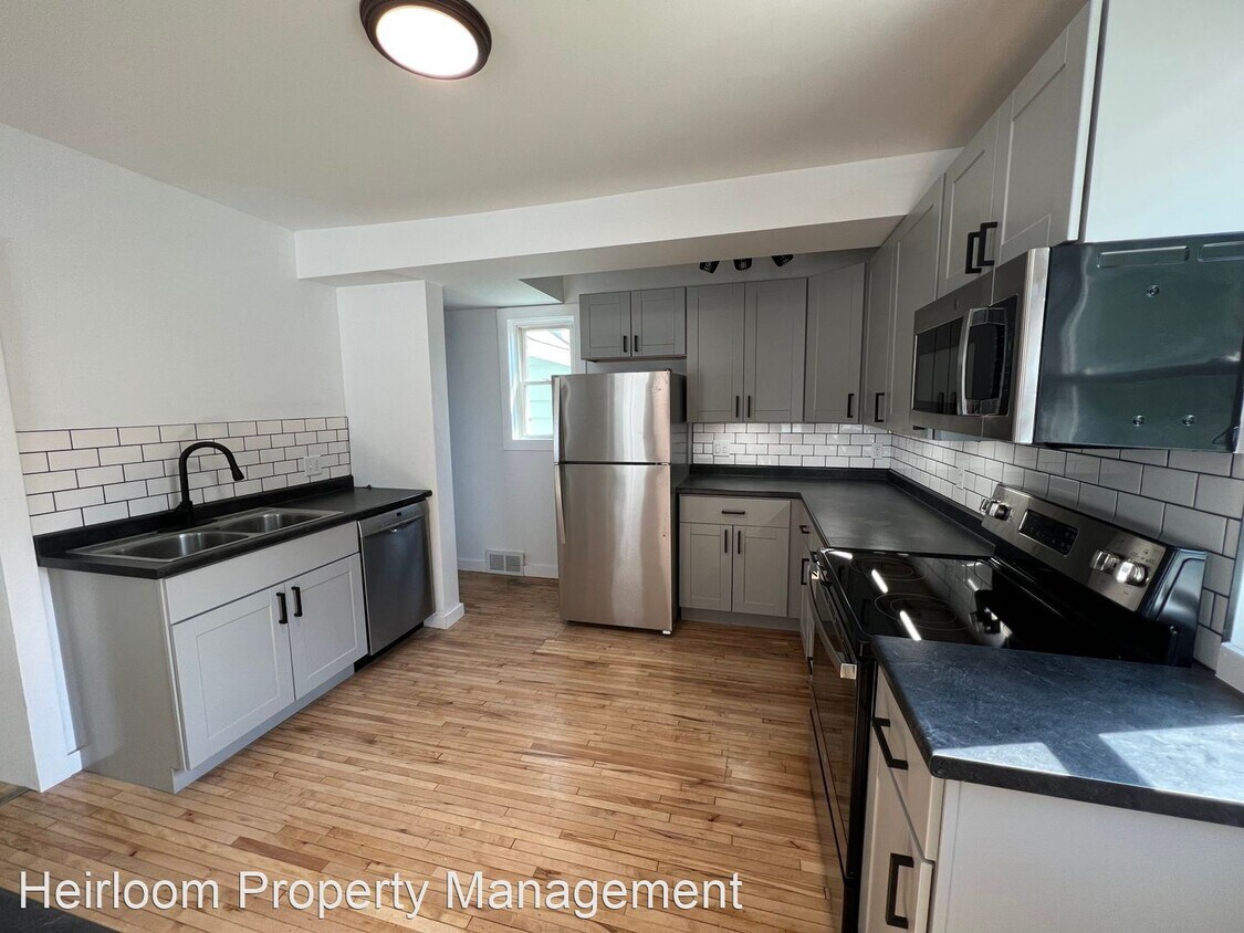 Primary Photo - 3 br, 2 bath House - 3816 W 7th St