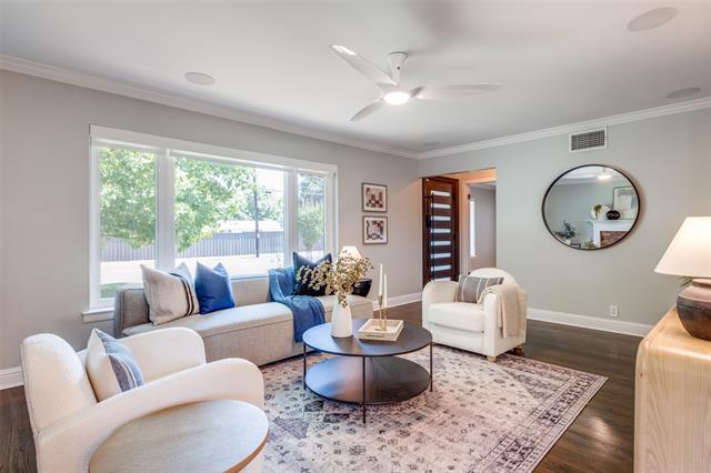 Foto del edificio - 4617 Rockaway Dr