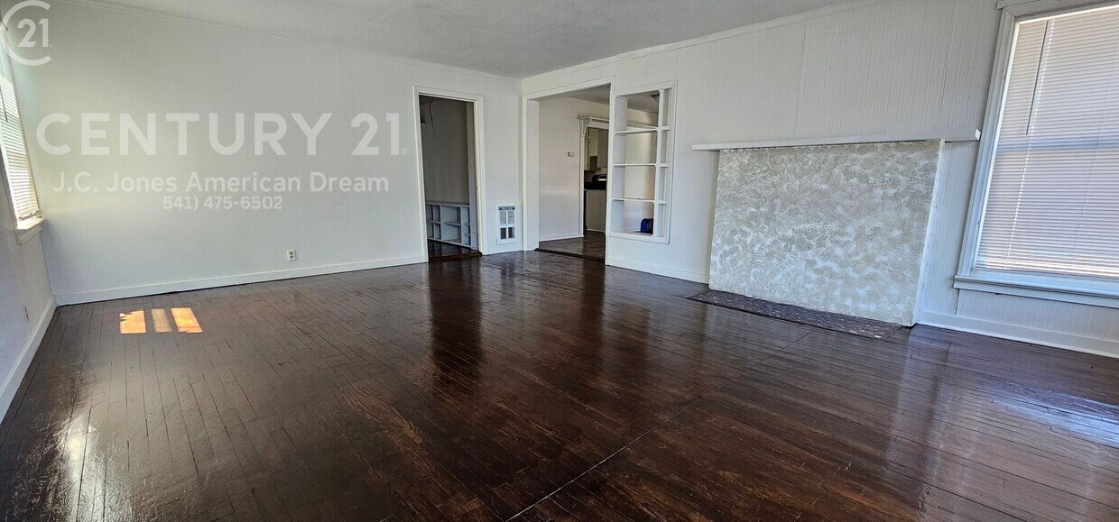 Foto principal - Minutes to Downtown Grants Pass