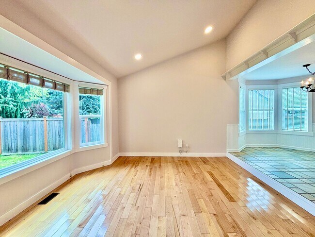 Foto del edificio - Great SFH for rent in North Rose Hill