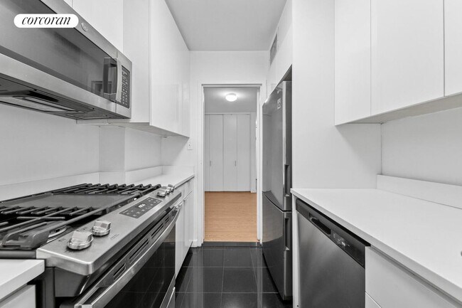 Foto del edificio - 501 E 87th St