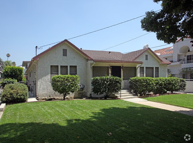 Building Photo - 1336 N Columbus Ave