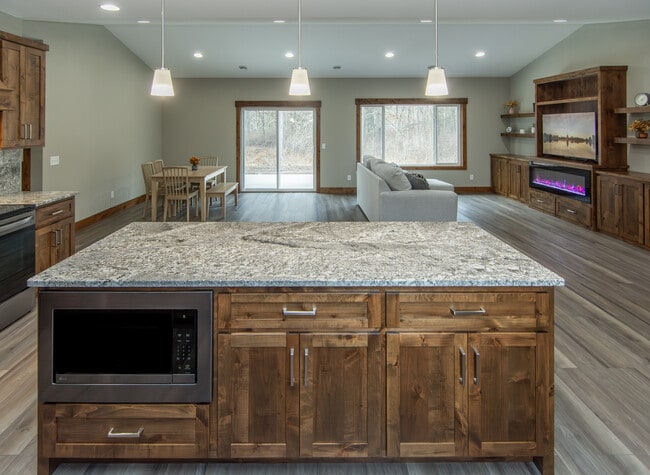 Foto del edificio - 11607 Forestview Dr