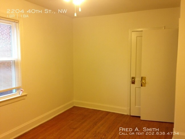 Foto del edificio - One-Bedroom + Enclosed Porch in Glover Park