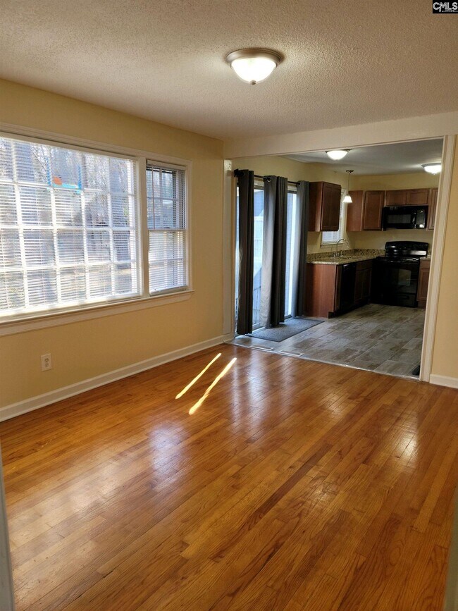 Foto del edificio - 1824 Sapling Dr