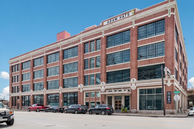 Foto del edificio - Adam Hats Lofts