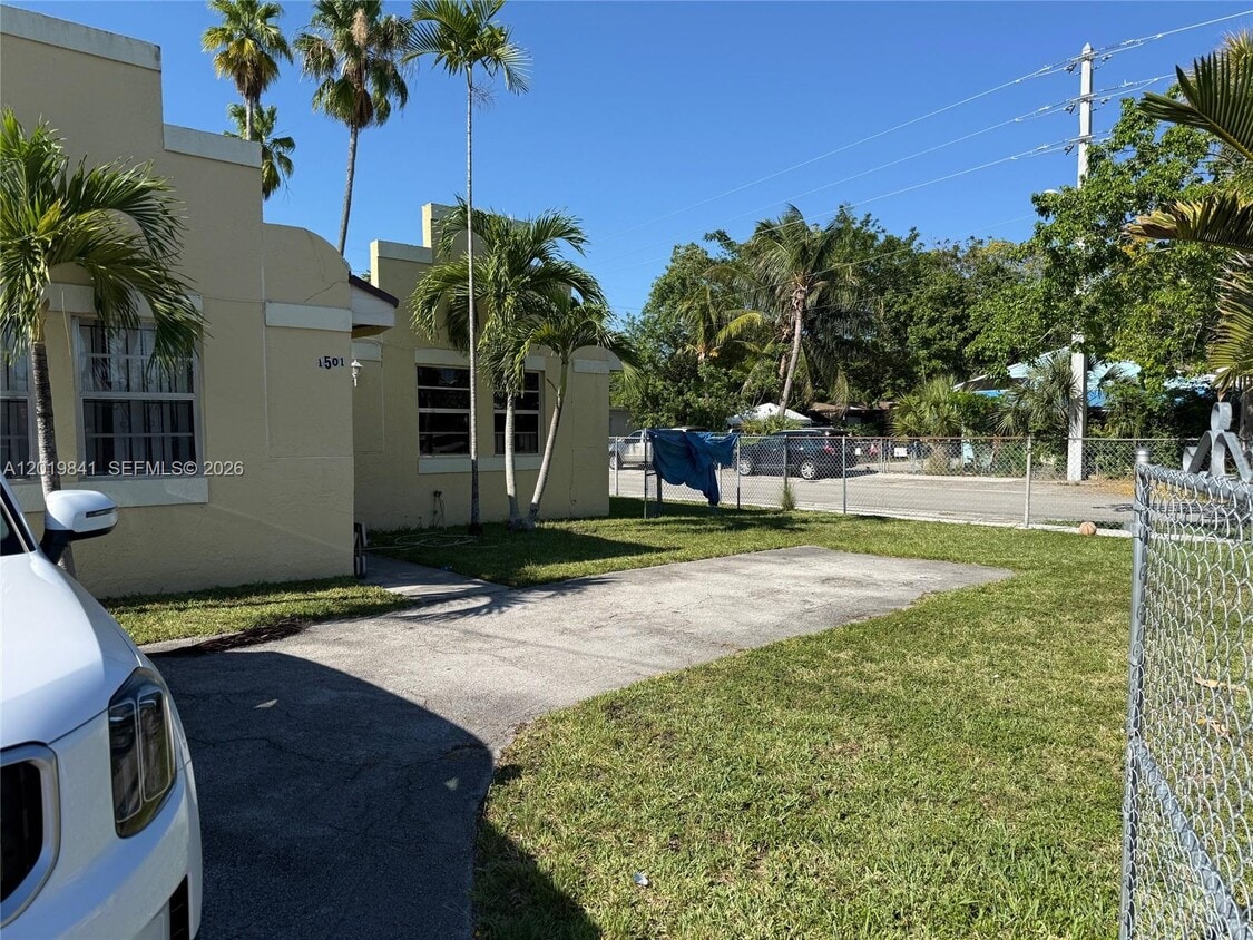 Foto del edificio - 1501 NW 57th St