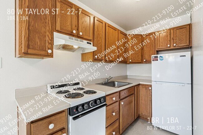 Foto del edificio - 80 W Taylor St