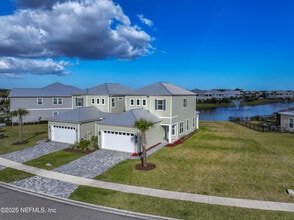 Building Photo - 492 Rum Runner Wy