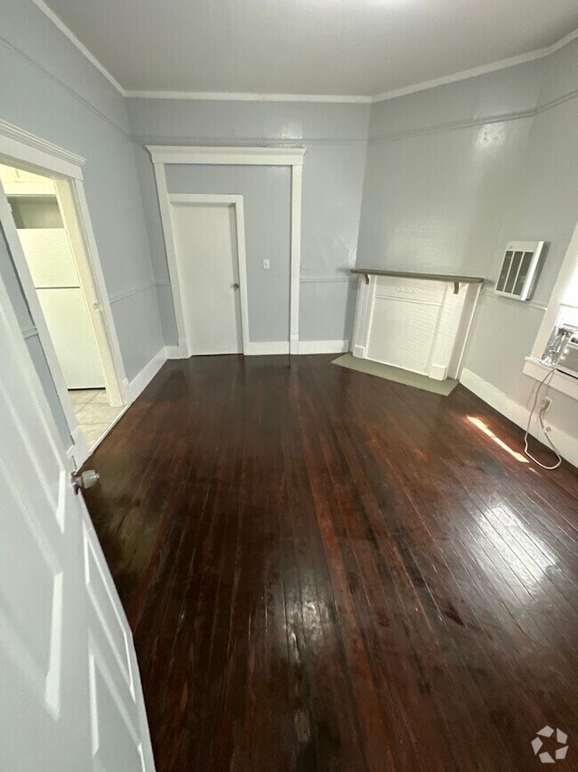 Building Photo - 4540-3 US-1