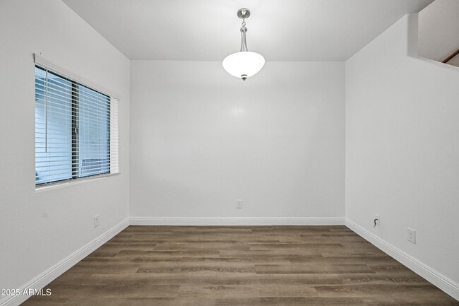Foto del edificio - 4608 W Maryland Ave