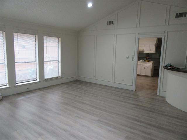 Building Photo - 9416 Summerhill Ln