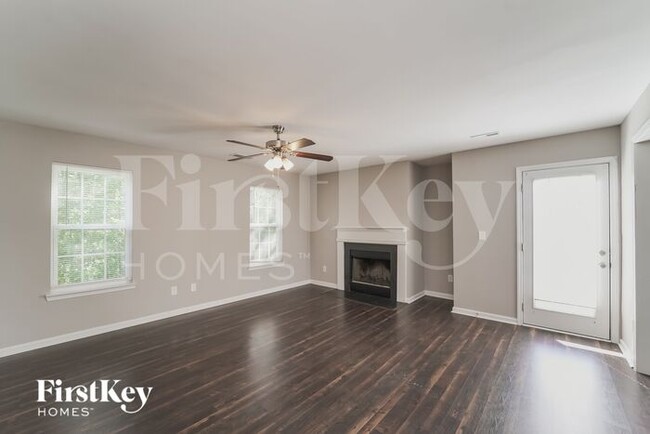 Foto del edificio - 507 Woodington Ln