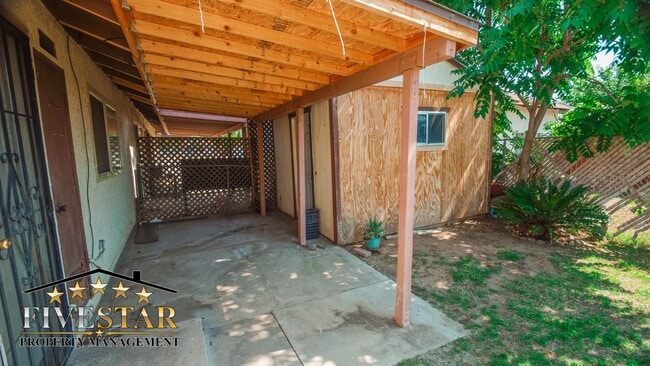 Building Photo - 3917 Mitchell Ave