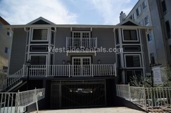Primary Photo - 7014 Lanewood Ave