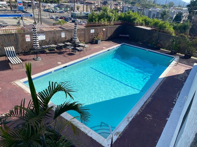 Foto del edificio - 3030 Valle Vista Dr