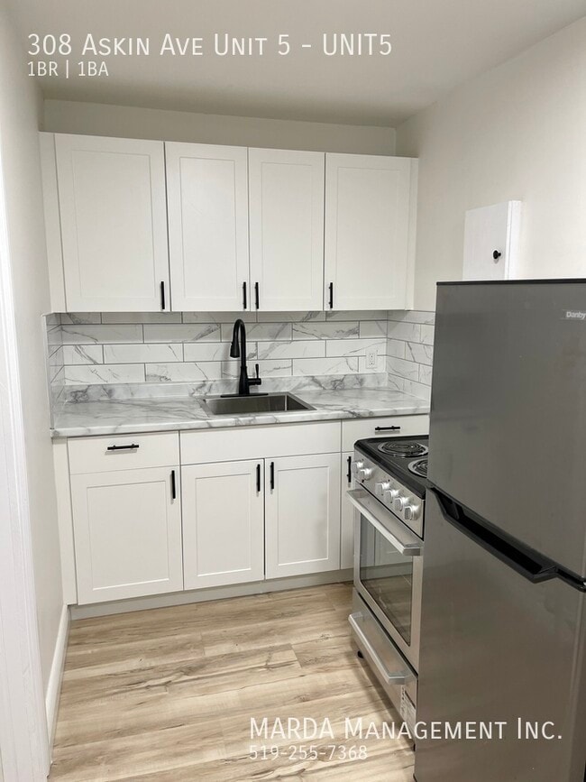 Building Photo - ENJOY TWO MONTHS FREE RENT!!COZY 1-BEDROOM...