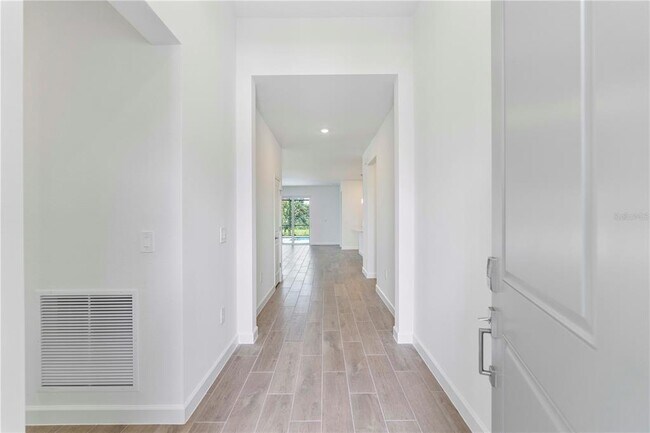Foto del edificio - 15077 Jadestone Dr