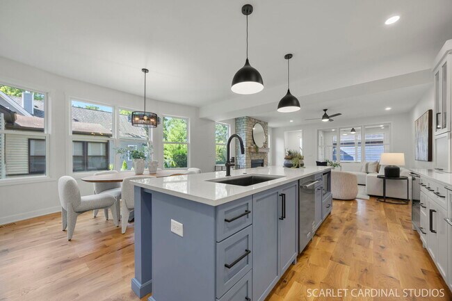 Foto del edificio - 715 N Brainard St