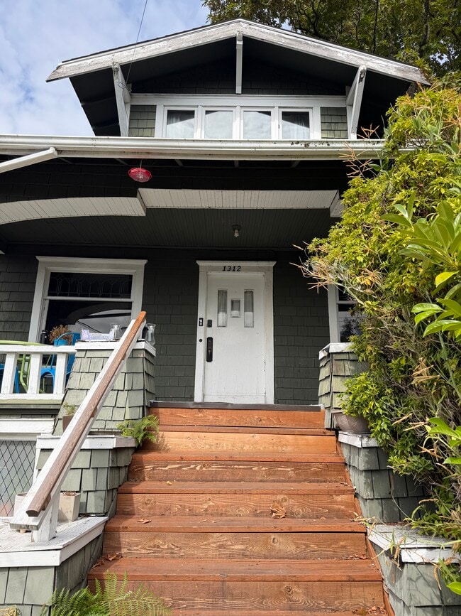 Building Photo - 1312 N 43rd St