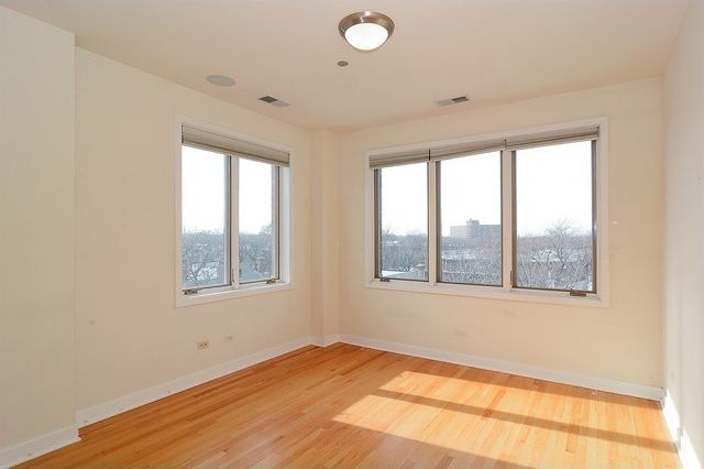 Building Photo - 2700 N Halsted St