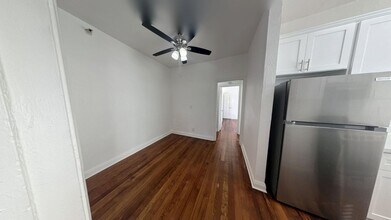 Interior Photo - Hannah on 9th