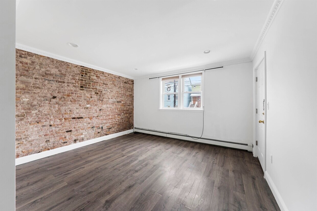 Foto principal - 201-203-203 N 2nd St