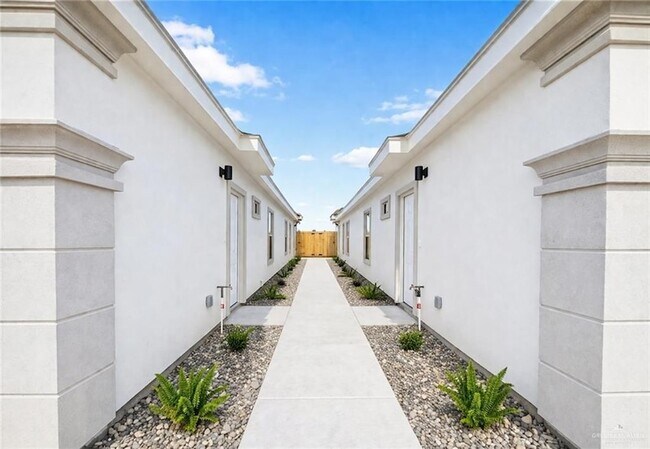 Foto del edificio - 1505 Shavano Dr