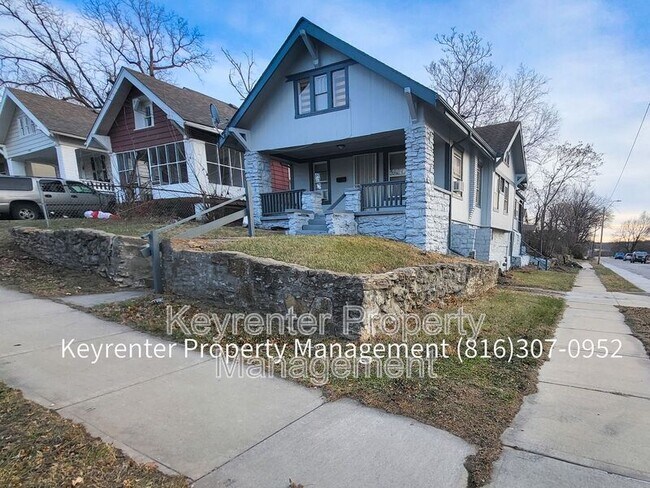 Foto del edificio - 1601 E 43rd St