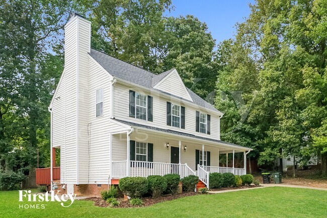 Foto del edificio - 408 Indian Hill Rd