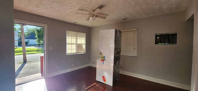 Photo - Room in Apartment on 8th St