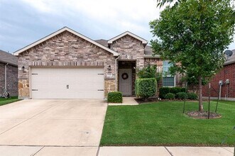 Building Photo - 7716 Shorthorn Way