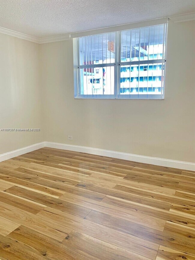 Foto del edificio - 2 bedroom in Sunny Isles Beach FL 33160