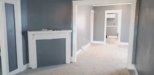 Foto del edificio - 4169 E 116th St