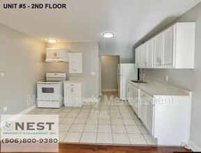 Building Photo - 227 West Ln
