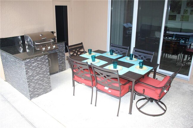 Foto del edificio - 290 Las Fuentes Dr