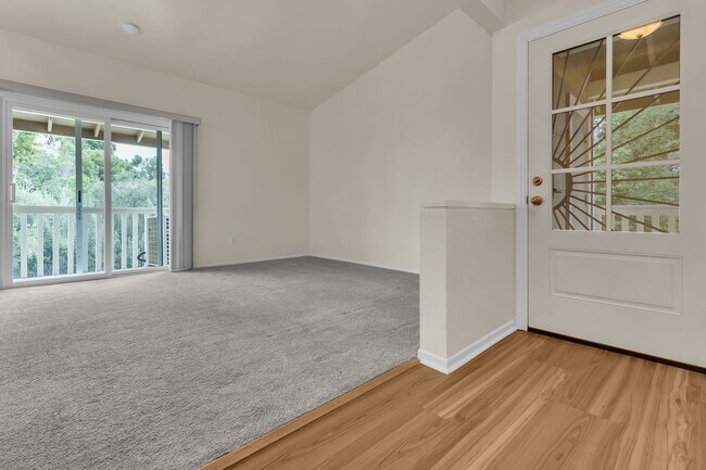 Foto del edificio - 26316 Los Viveros