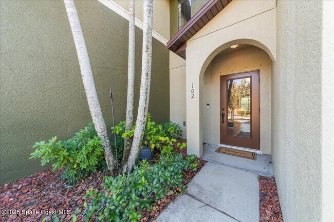 Building Photo - 1345 Lara Cir