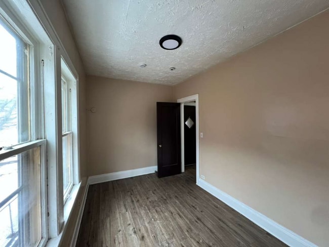 Building Photo - 55 Cotter Ave