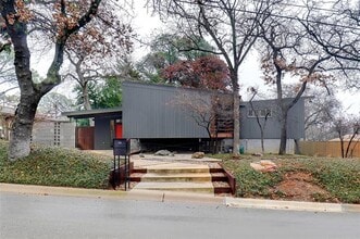 Building Photo - 1403 Kendolph Dr