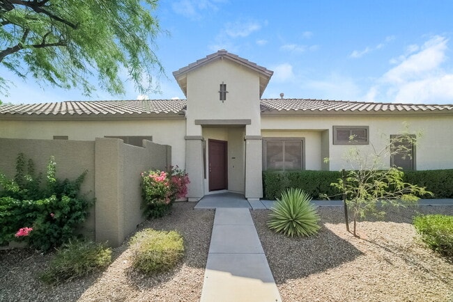 Building Photo - 3556 W Warren Ln