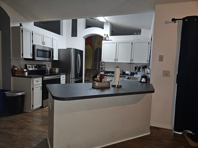Building Photo - 3589 Egret Dr