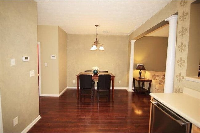 Building Photo - 2977 Greyhawk Ln