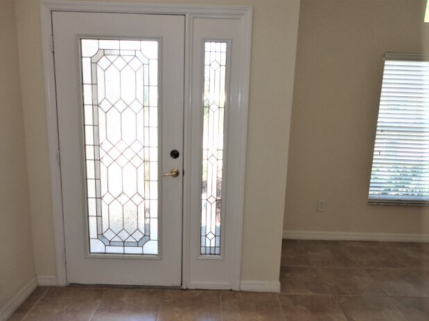 Building Photo - 1220 Willow Branch Drive