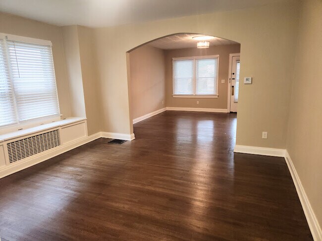 Dining room looking into living room - 43 N Roys Ave