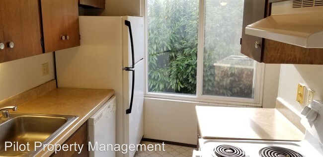 Foto del edificio - 5325 Ravenna Pl NE