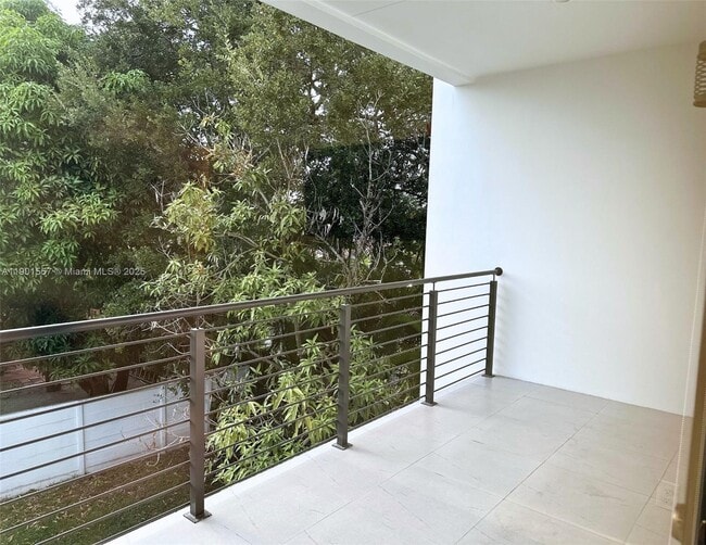 Foto del edificio - 824 SW 74th Ct